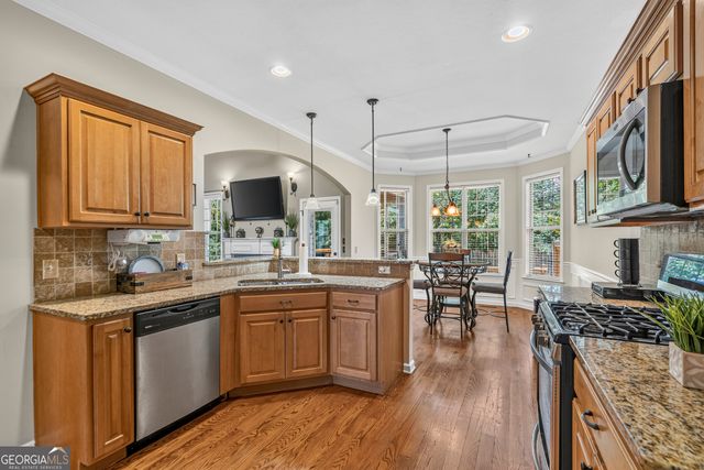 6979 Neville Drive, Ooltewah, TN 37363