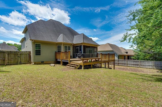 6979 Neville Drive, Ooltewah, TN 37363