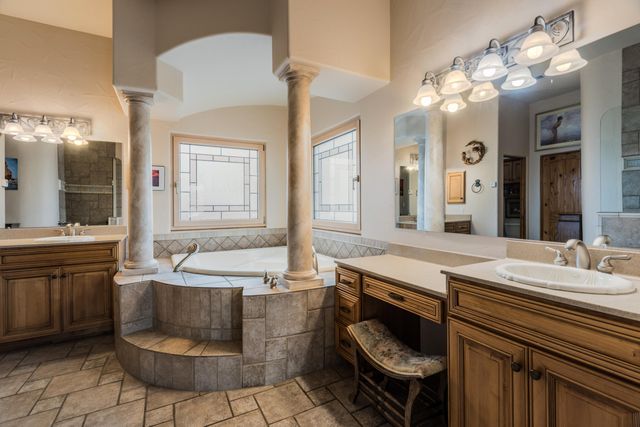 3244 Greystone Court SE, Rio Rancho, NM 87124