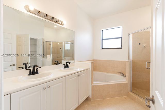 24124 SW 113th Path, Homestead, FL 33032