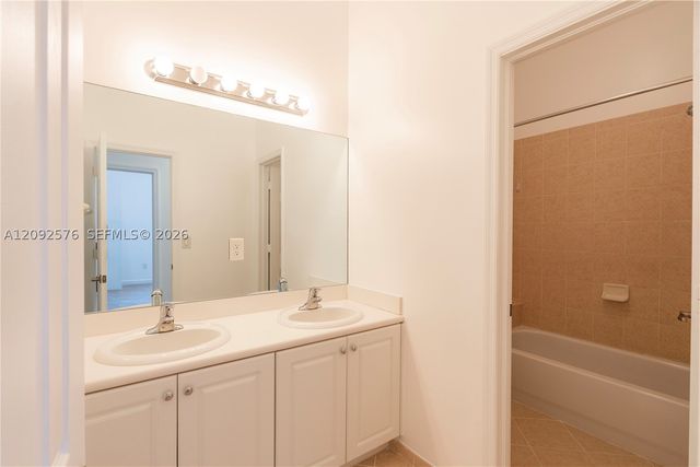 24124 SW 113th Path, Homestead, FL 33032
