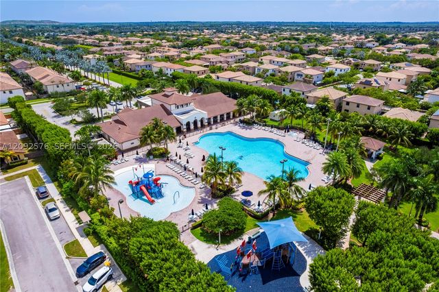 24124 SW 113th Path, Homestead, FL 33032
