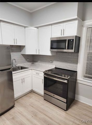 9 Sanger Avenue, New Hartford, NY 13413