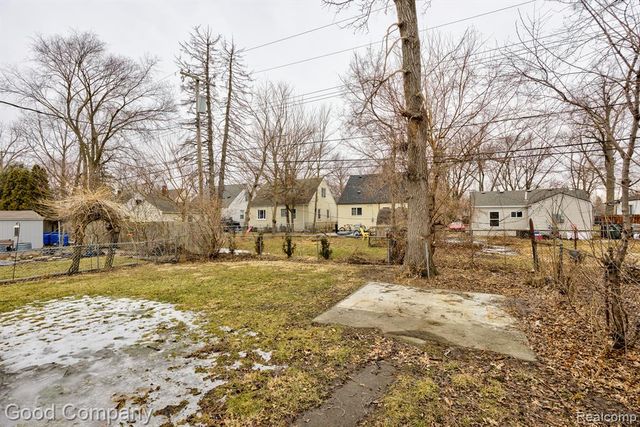 1543 Spencer Street, Ferndale, MI 48220