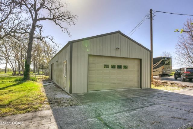 19032 E Highway 86, Neosho, MO 64850