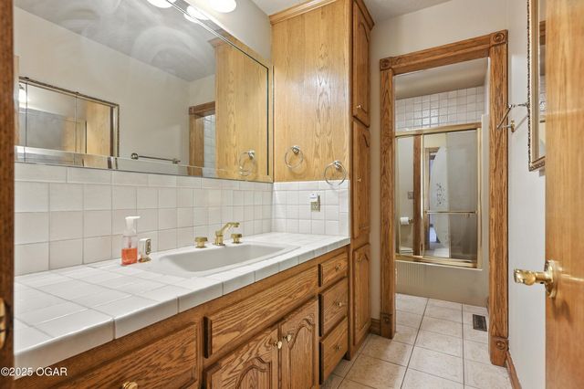 19032 E Highway 86, Neosho, MO 64850