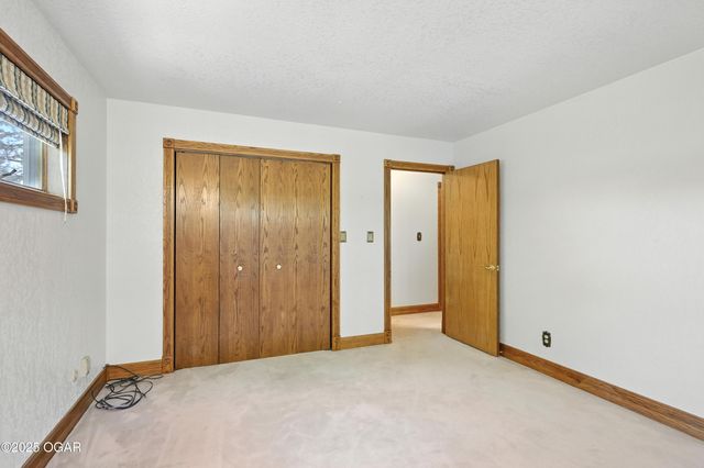 19032 E Highway 86, Neosho, MO 64850