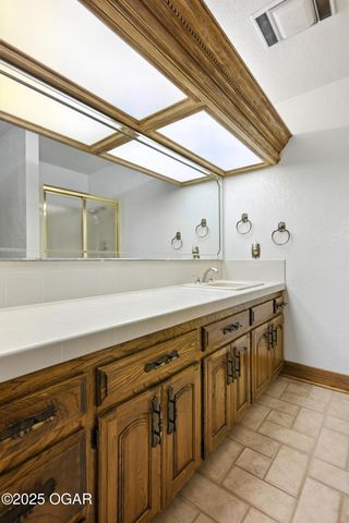 19032 E Highway 86, Neosho, MO 64850