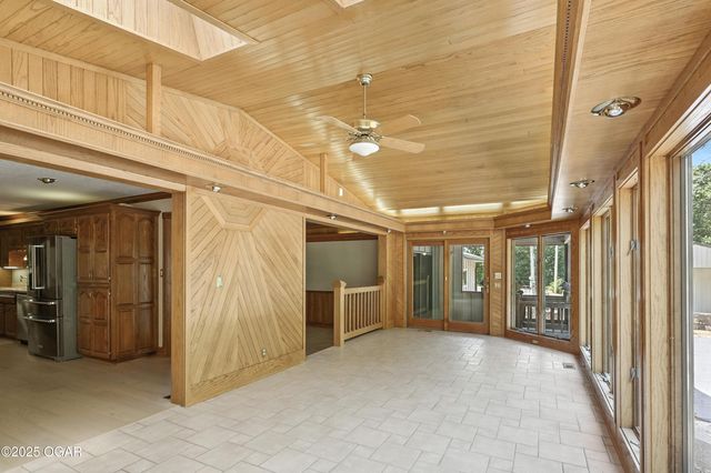 19032 E Highway 86, Neosho, MO 64850