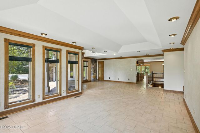 19032 E Highway 86, Neosho, MO 64850