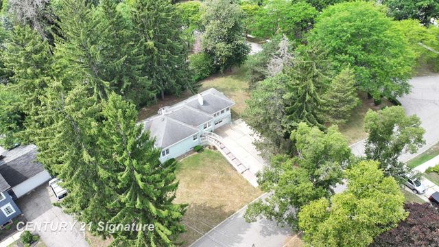 1702 Overhill Drive, Flint, MI 48503