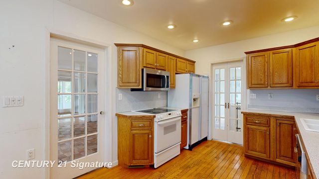 1702 Overhill Drive, Flint, MI 48503