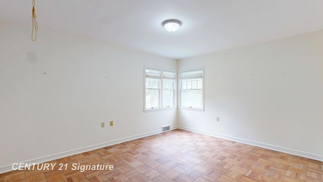 1702 Overhill Drive, Flint, MI 48503