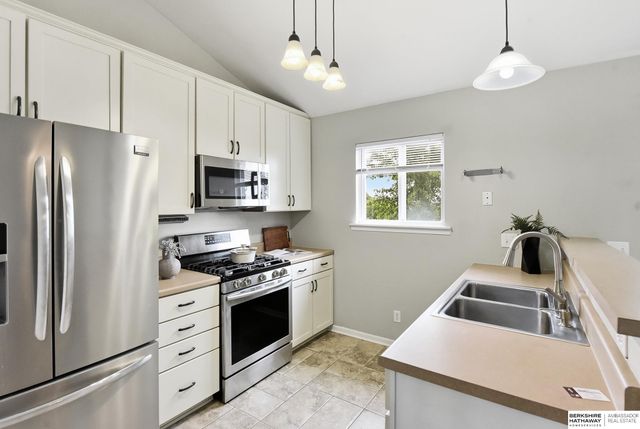 15301 Davidson Street, Bennington, NE 68007