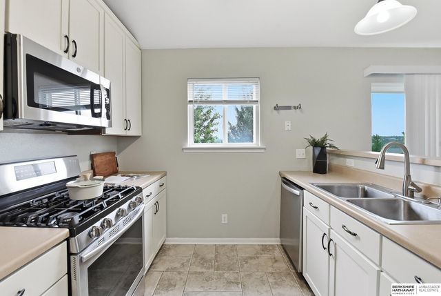 15301 Davidson Street, Bennington, NE 68007