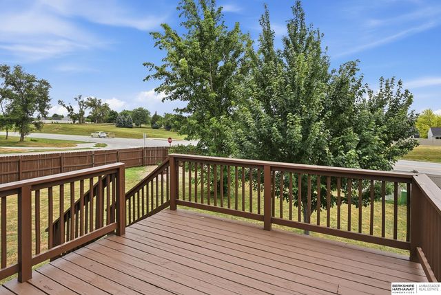 15301 Davidson Street, Bennington, NE 68007