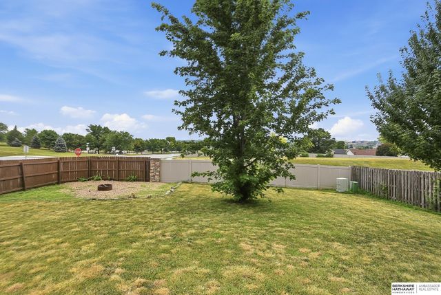 15301 Davidson Street, Bennington, NE 68007