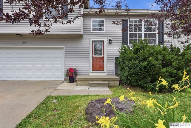 15301 Davidson Street, Bennington, NE 68007