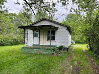 2513 Salt Springs Road, Mcdonald, OH 44437
