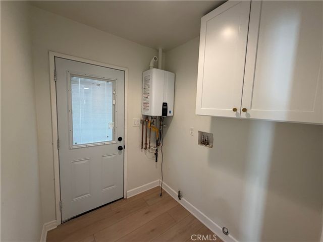 15903 Bryant Street, North Hills, CA 91343