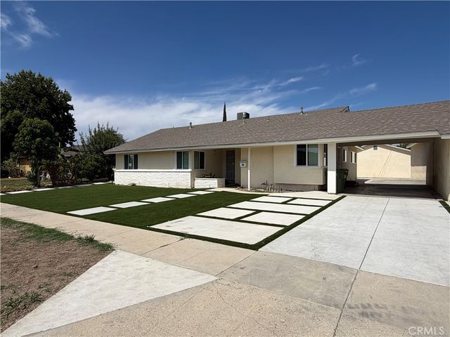 15903 Bryant Street, North Hills, CA 91343