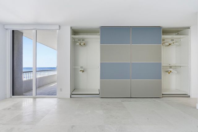 5510 N Ocean Drive 7c, Singer Island, FL 33404