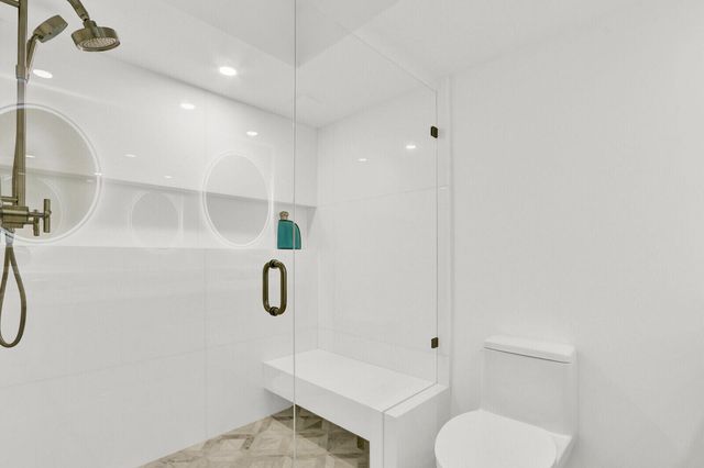 5510 N Ocean Drive 7c, Singer Island, FL 33404