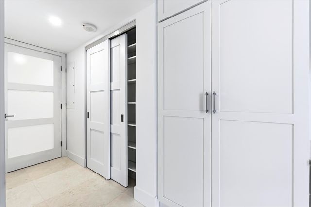 5510 N Ocean Drive 7c, Singer Island, FL 33404