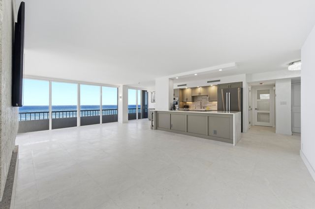 5510 N Ocean Drive 7c, Singer Island, FL 33404