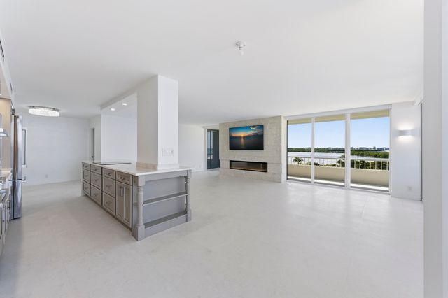 5510 N Ocean Drive 7c, Singer Island, FL 33404
