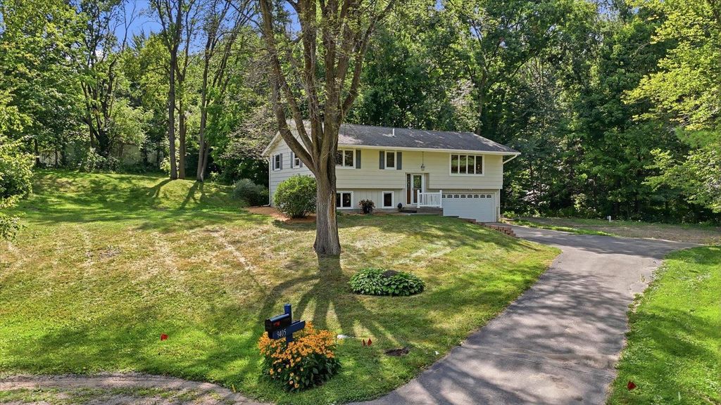 9405 Fox Valley Drive, Corcoran, MN 55340 — photo 4