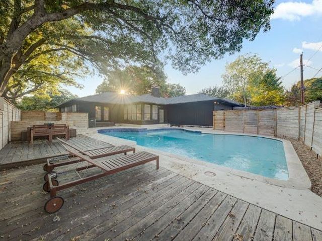9667 Timberleaf Drive, Dallas, TX 75243