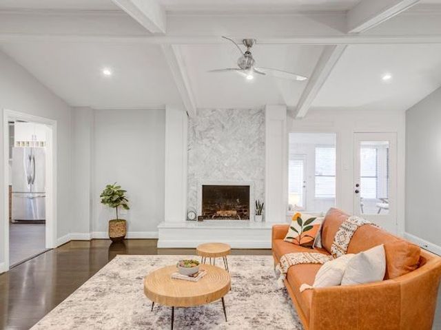 9667 Timberleaf Drive, Dallas, TX 75243