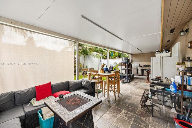 16216 SW 304th Ter, Homestead, FL 33033