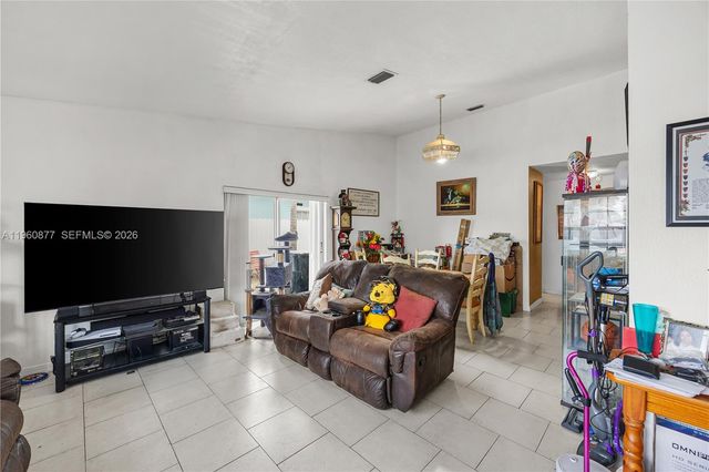 16216 SW 304th Ter, Homestead, FL 33033