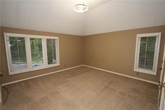 11922 Mackey Road, Overland Park, KS 66213