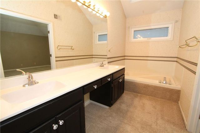 11922 Mackey Road, Overland Park, KS 66213