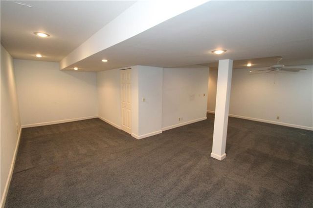 11922 Mackey Road, Overland Park, KS 66213