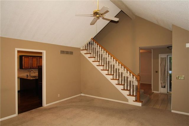 11922 Mackey Road, Overland Park, KS 66213