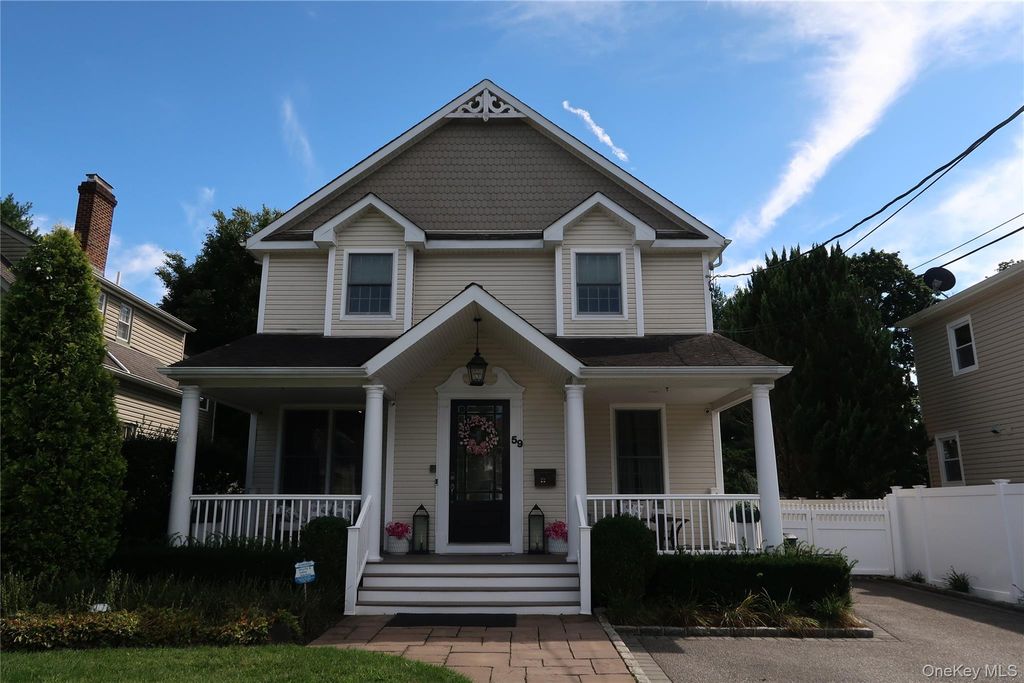 59 Meadowbrook Road, Syosset, NY 11791 — exterior