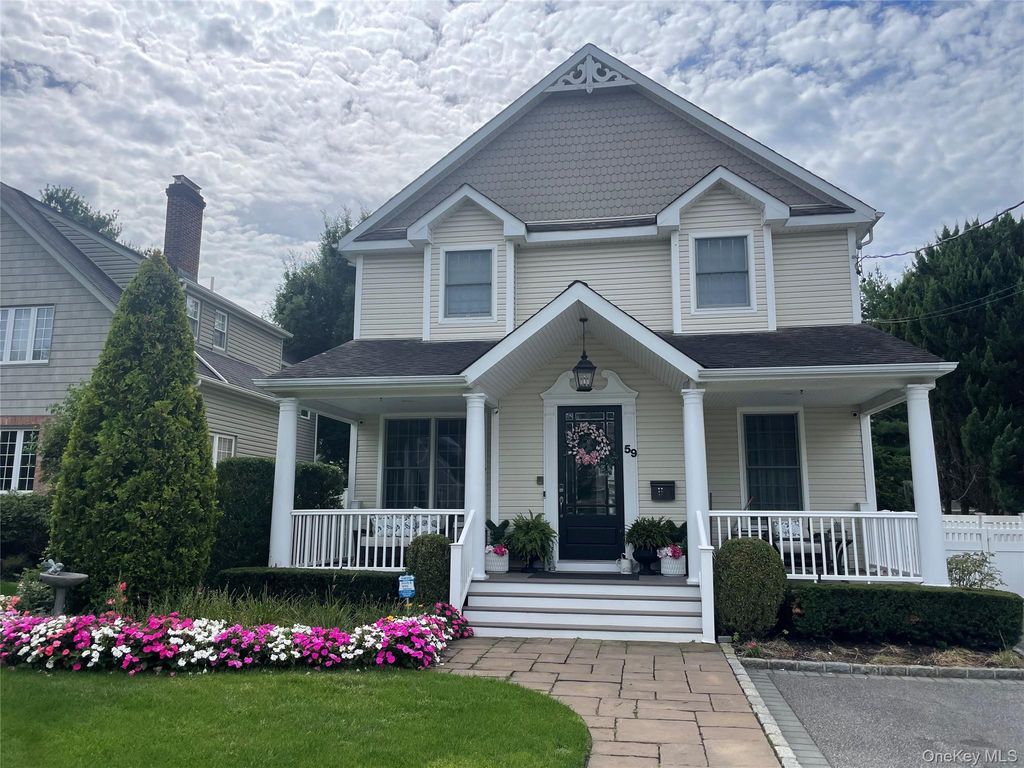 59 Meadowbrook Road, Syosset, NY 11791 — photo 2