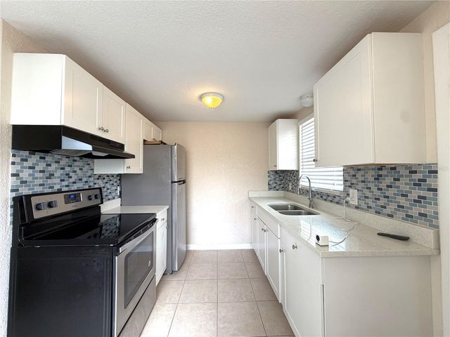 634 DOGWOOD COURT, Dunedin, FL 34698