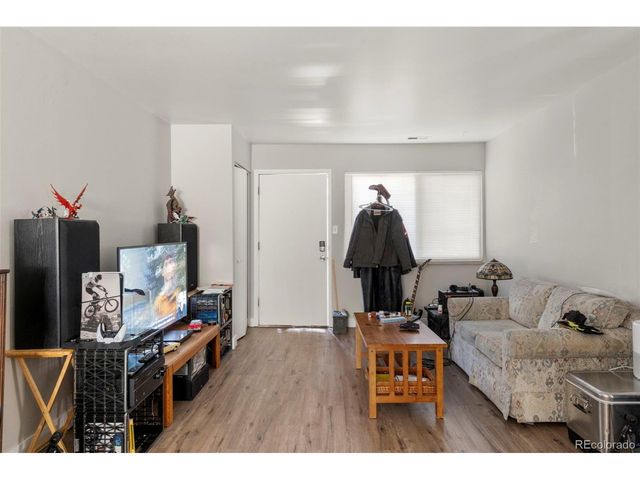 1809 Eagle View, Colorado Springs, CO 80909