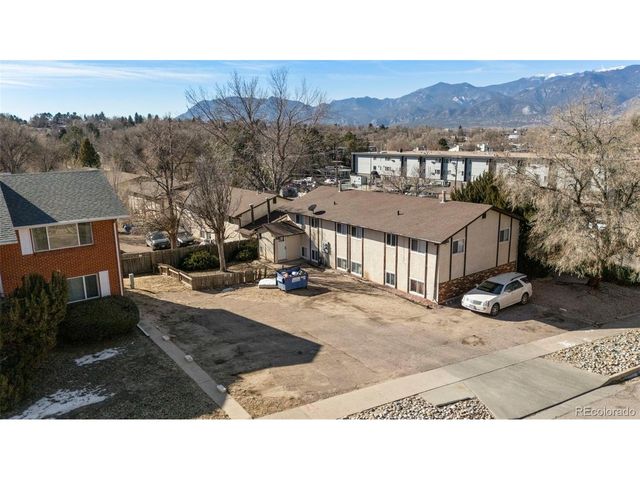 1809 Eagle View, Colorado Springs, CO 80909