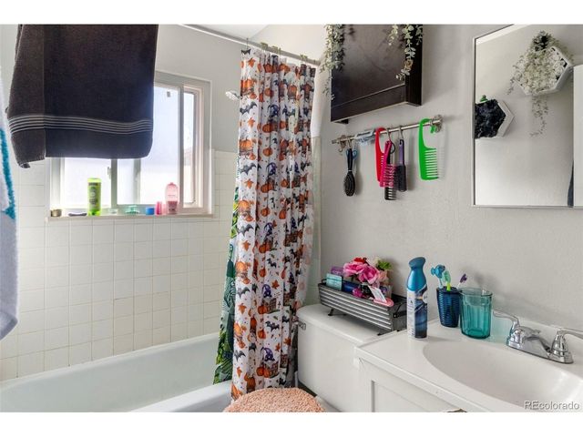 1809 Eagle View, Colorado Springs, CO 80909