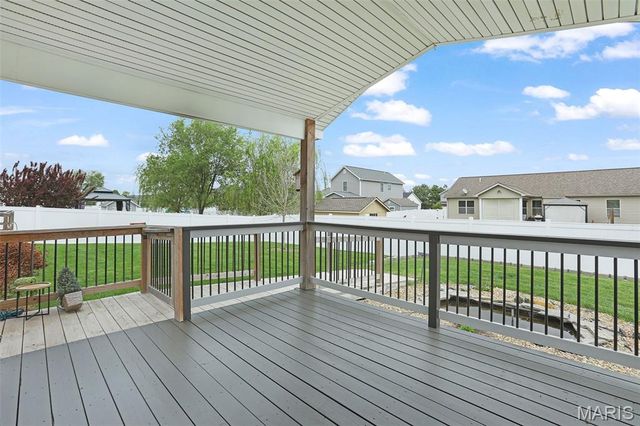 117 Garrettford Drive, Bethalto, IL 62010