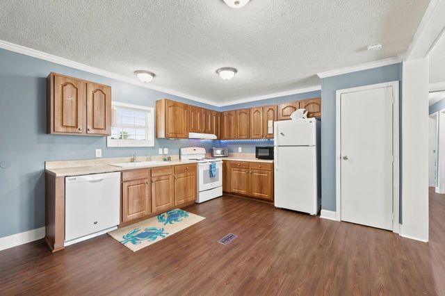 811 Waterway Dr., North Myrtle Beach, SC 29582