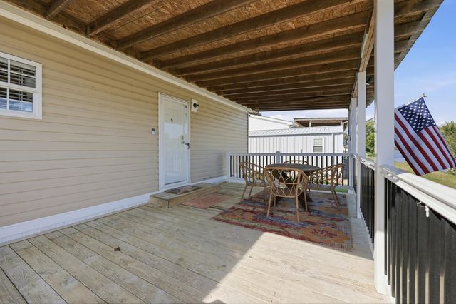 811 Waterway Dr., North Myrtle Beach, SC 29582