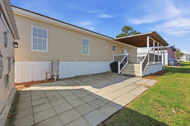 811 Waterway Dr., North Myrtle Beach, SC 29582