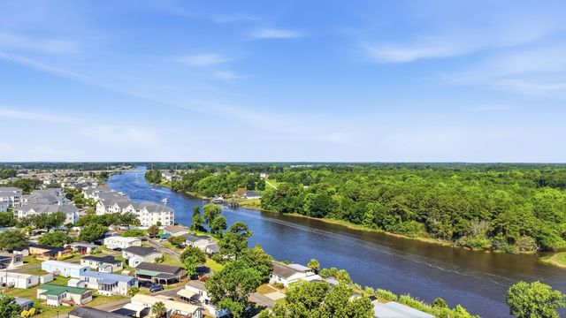 811 Waterway Dr., North Myrtle Beach, SC 29582